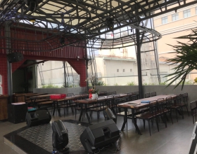 Thi Công Đèn Sân Khấu DKYZONE